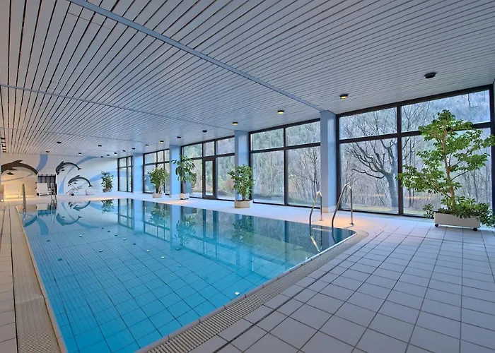 Merblick - Pool - Balkon - Panorama * Bad Reichenhall